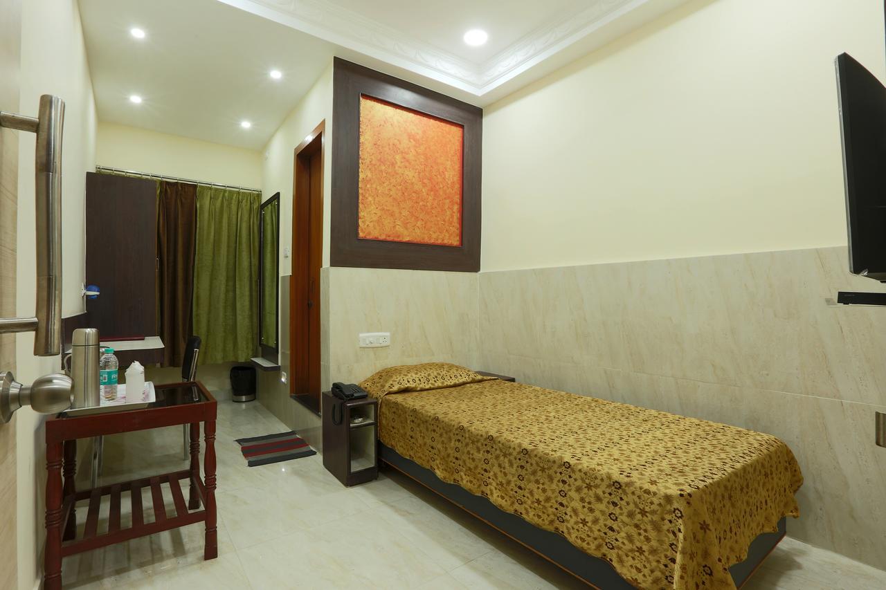 Hotel Sunview International Guwahati Dış mekan fotoğraf